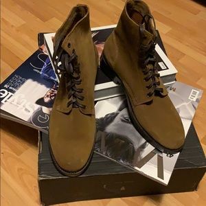 Men’s Suede Frye Boot